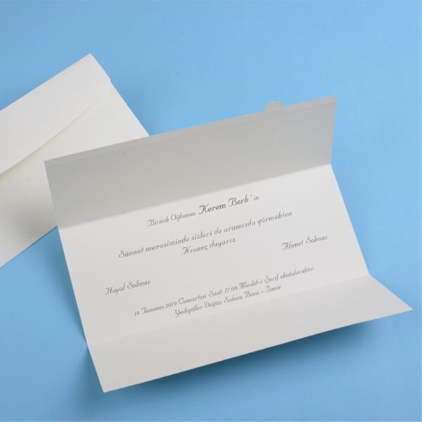 Beschneidung Einladungskarte - dezent weiß - mit goldenem Streifen und Tugra